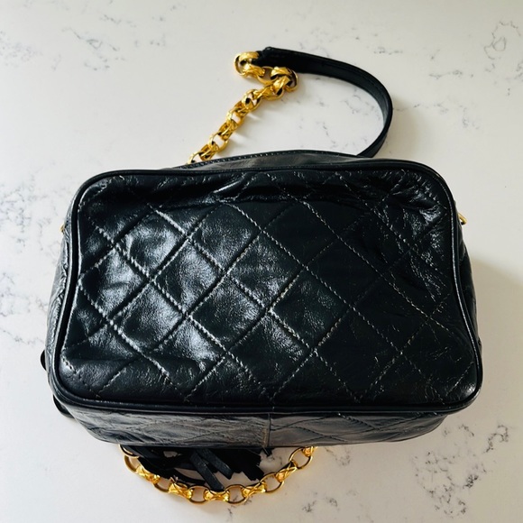 CHANEL Vintage Mini Black Lambskin Camera Bag - Picture 10 of 17